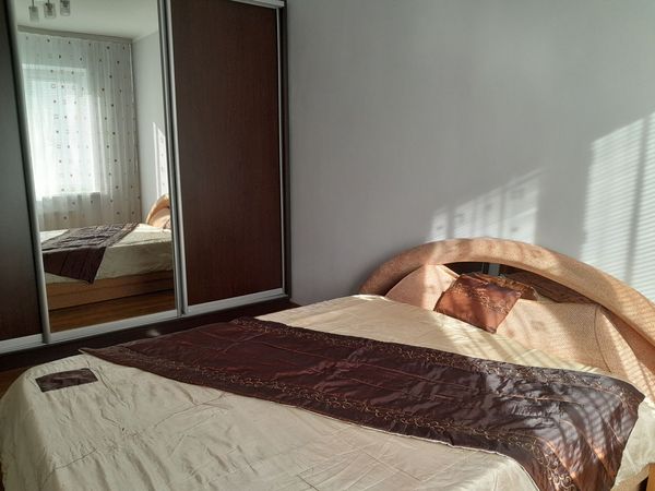 rentnbuy - Apartament 4 camere • Decebal, Sector 3