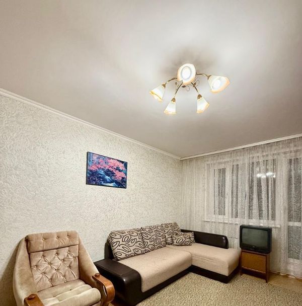 rentnbuy - Apartament 2 camere • Titan, Sector 3